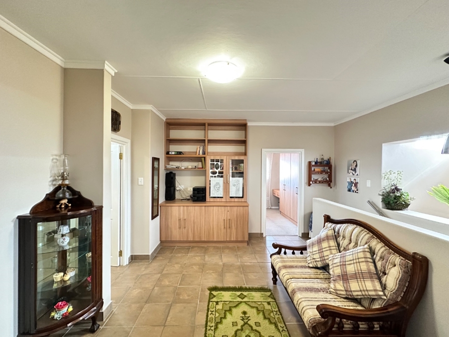 4 Bedroom Property for Sale in Diaz Beach Western Cape